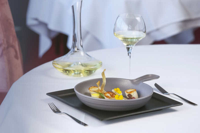 Plat ovale noir porcelaine vitrifiée 31x18 cm Chefs Fusion Rak