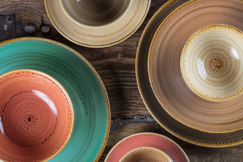 Plat ovale marron porcelaine vitrifiée 32 cm Twirl Rak